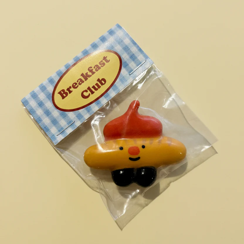 Aimant Breakfast Club Baguette béret rouge