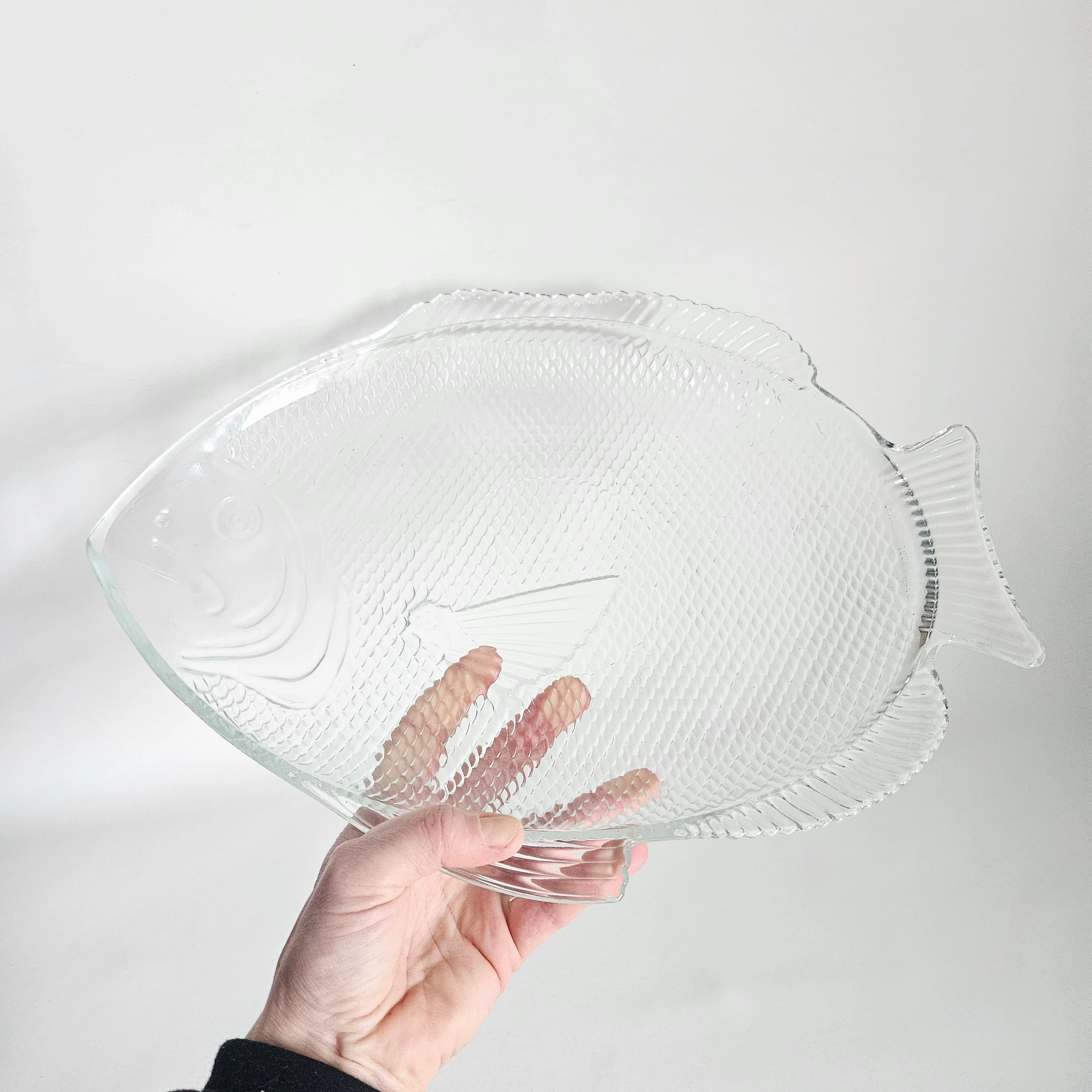 Assiette en verre texturé Poisson, USA vintage - Image 3
