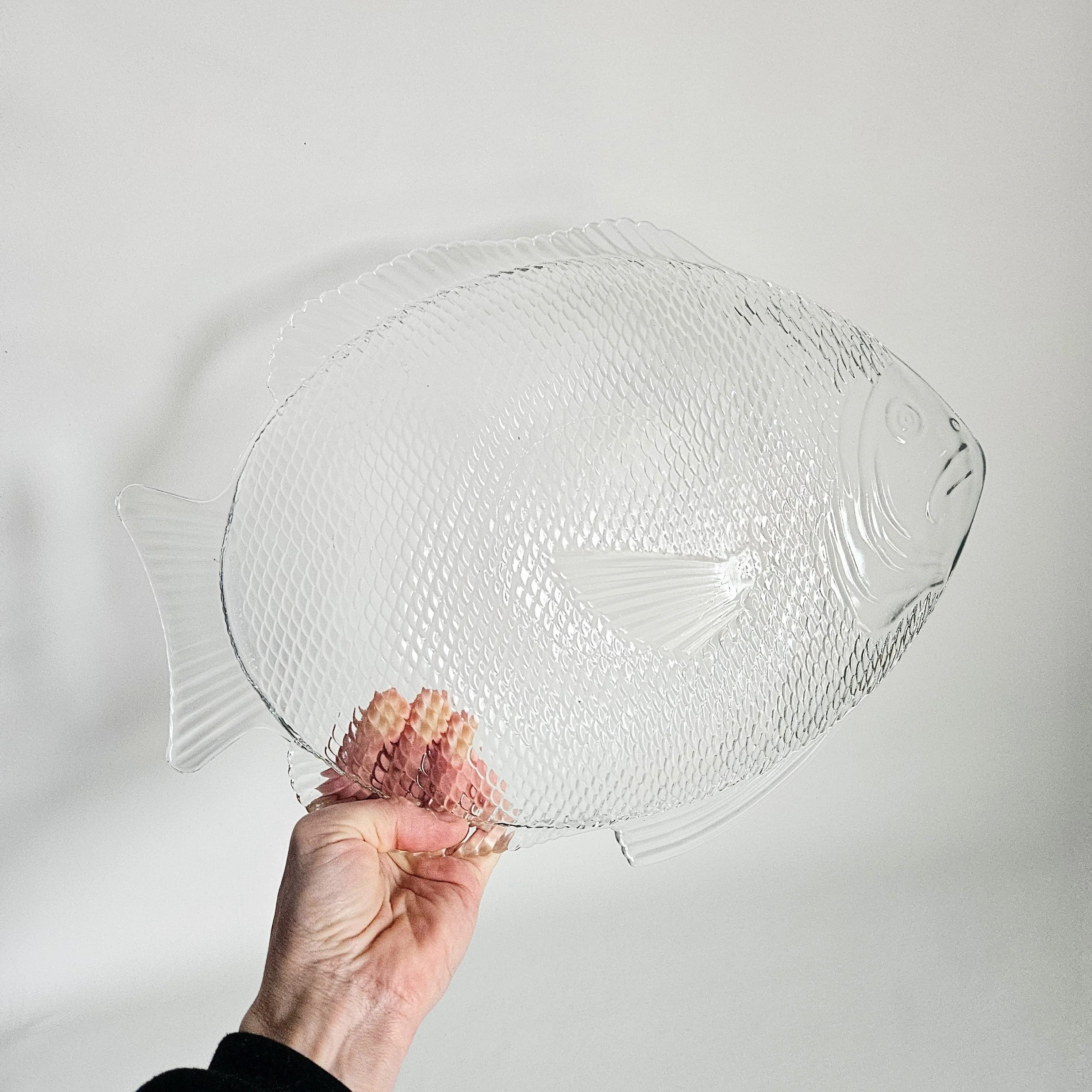 Assiette en verre texturé Poisson, USA vintage - Image 4