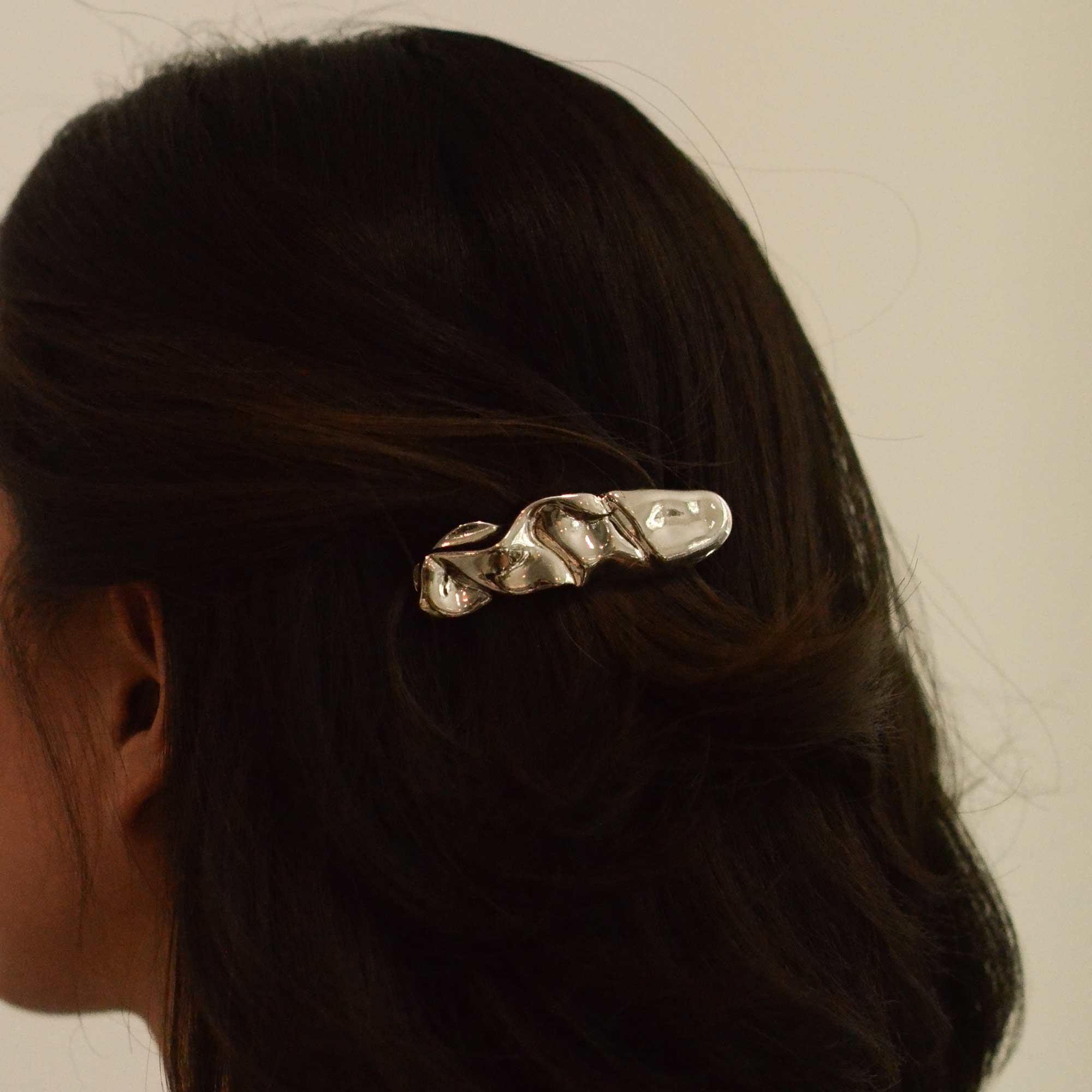 Barrette métallique texturée - Image 3