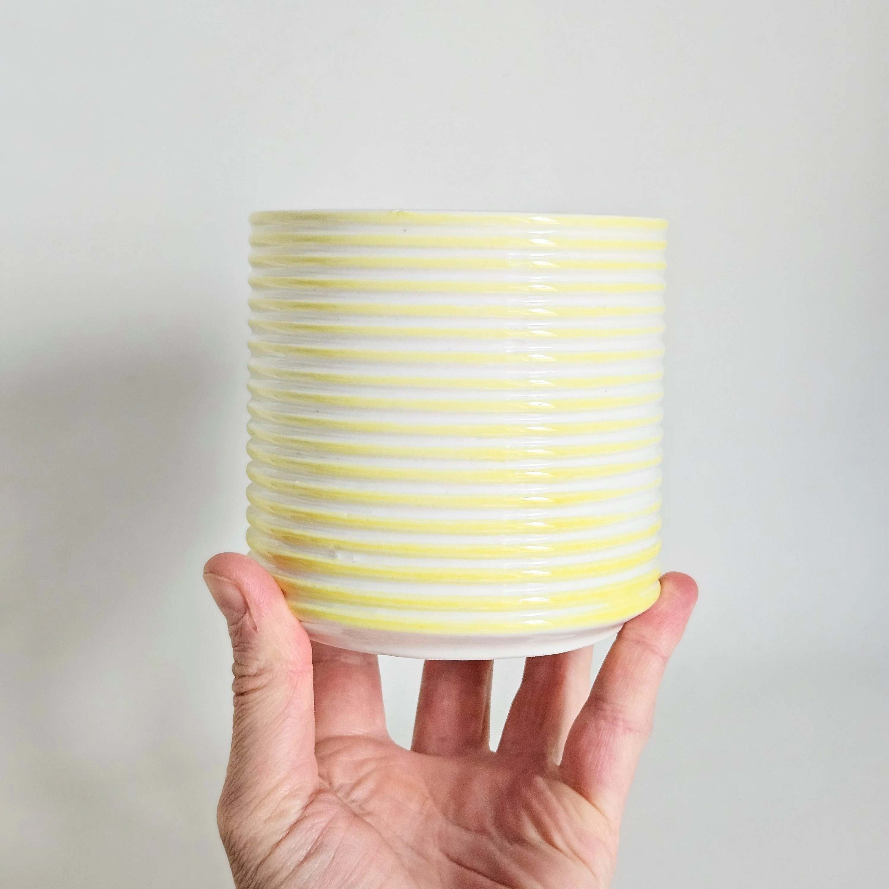 Cache-pot à rayures en céramique - Image 4