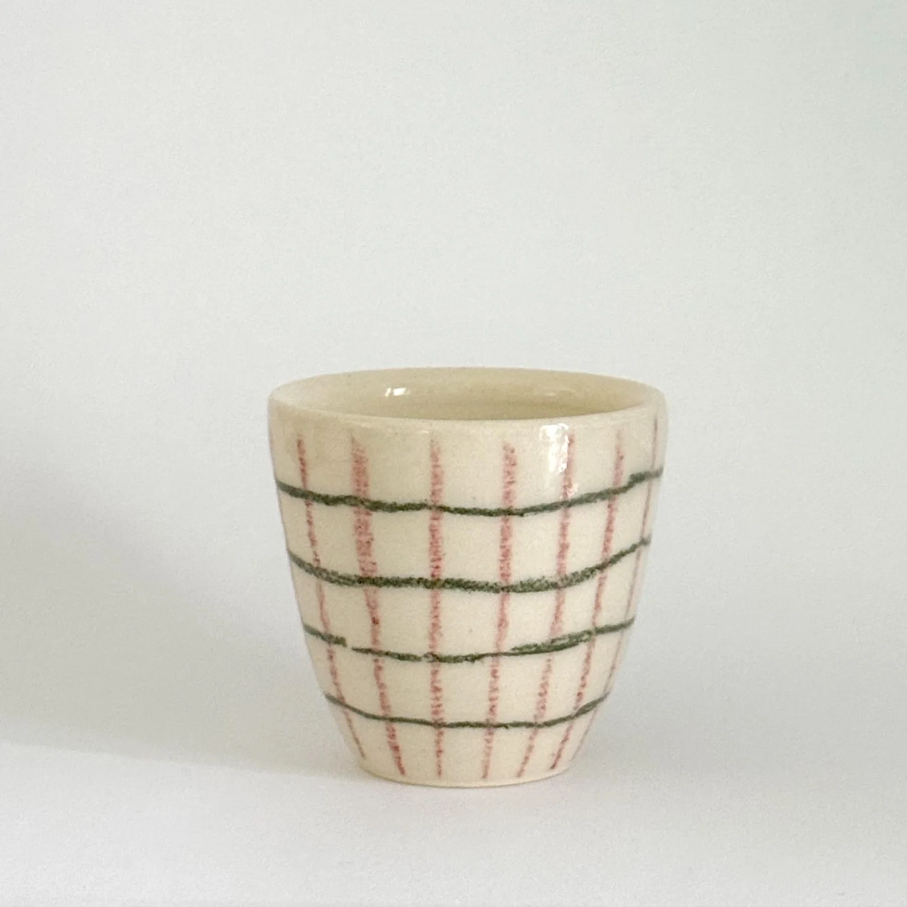 Gobelet carreaux rose-vert