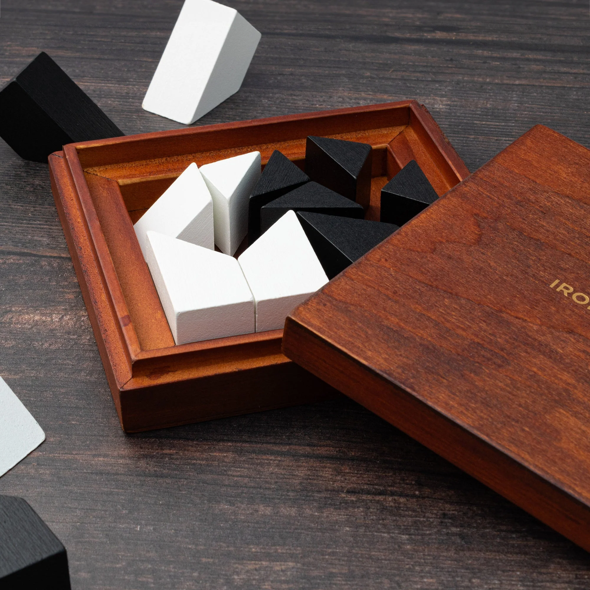 Jeu de puzzle en bois Shapeshifter - Image 4