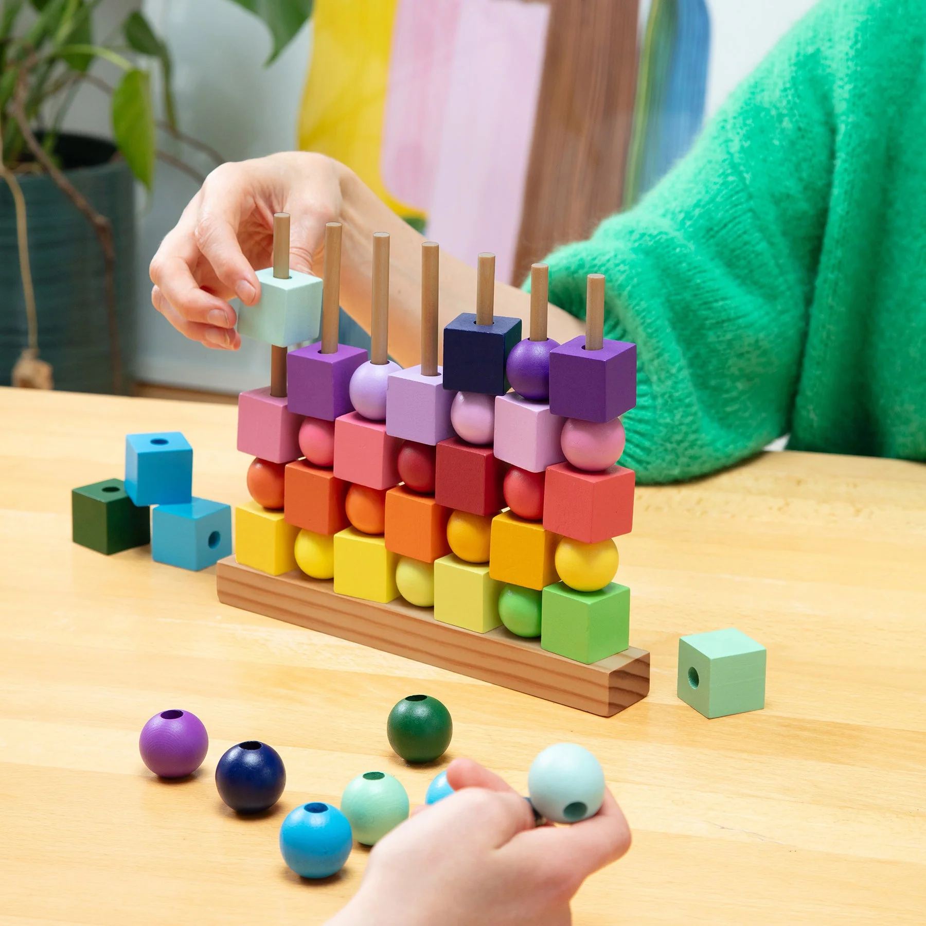 Jeu Puissance 4 arc-en-ciel en bois - Image 3