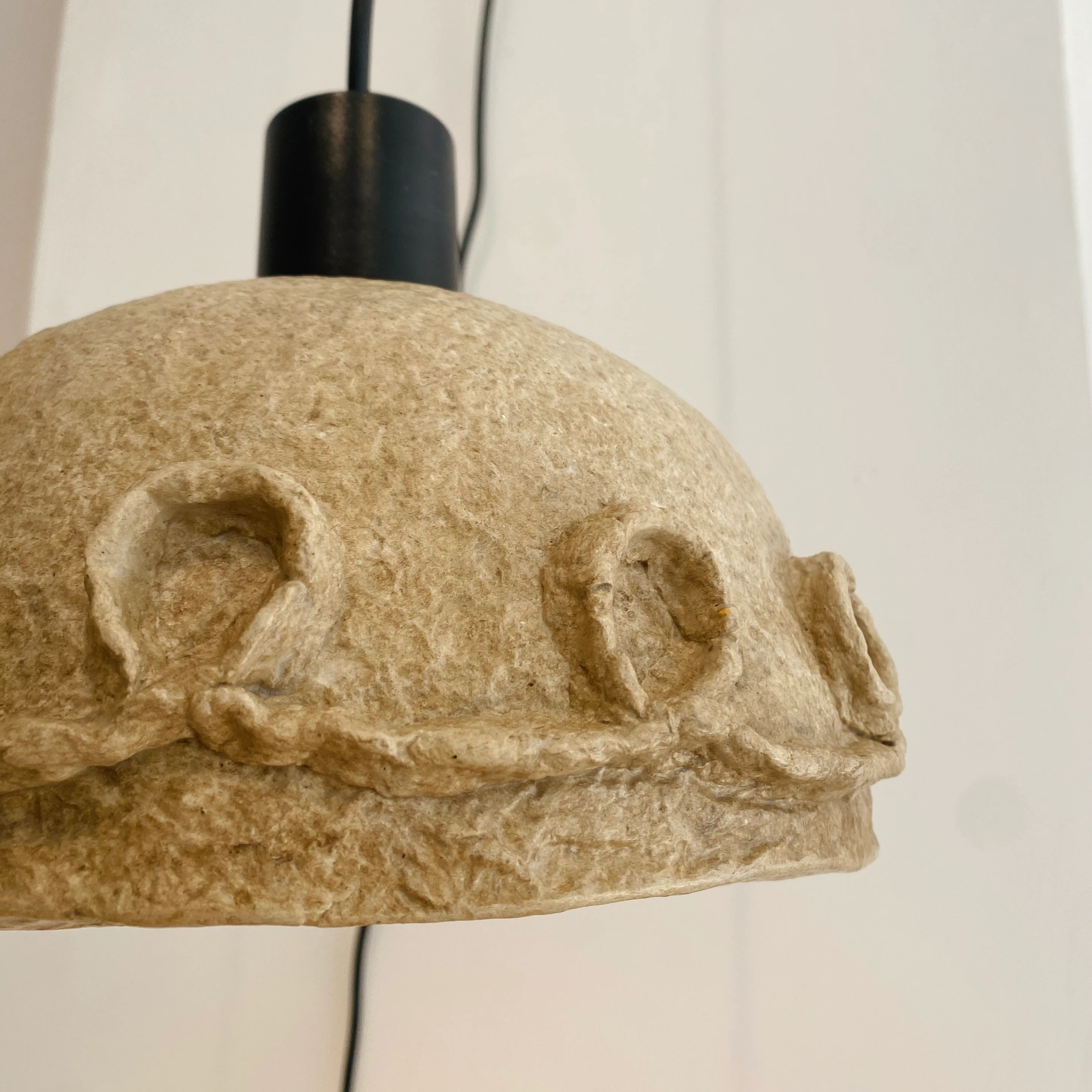 Lampe suspendue en pulpe de papier 'Swirl' - Image 4