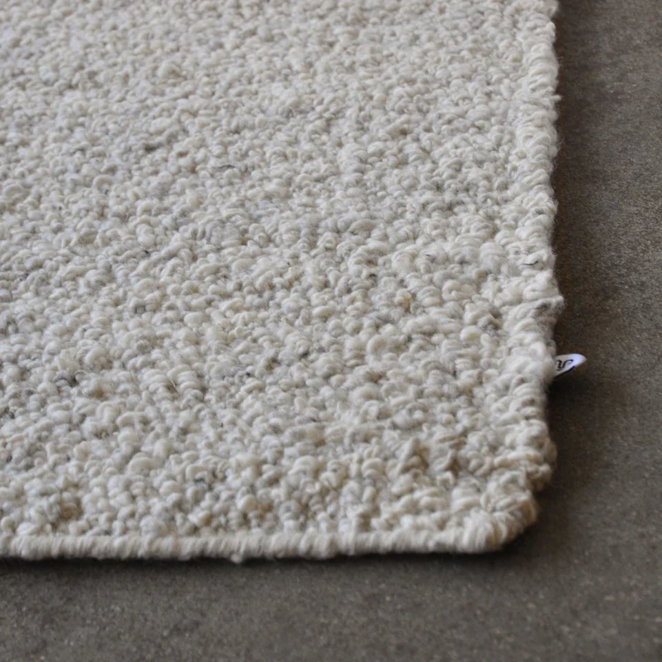 Petit tapis Bouclé Silver [2'6"x4'6"] [sur commande] - Image 5
