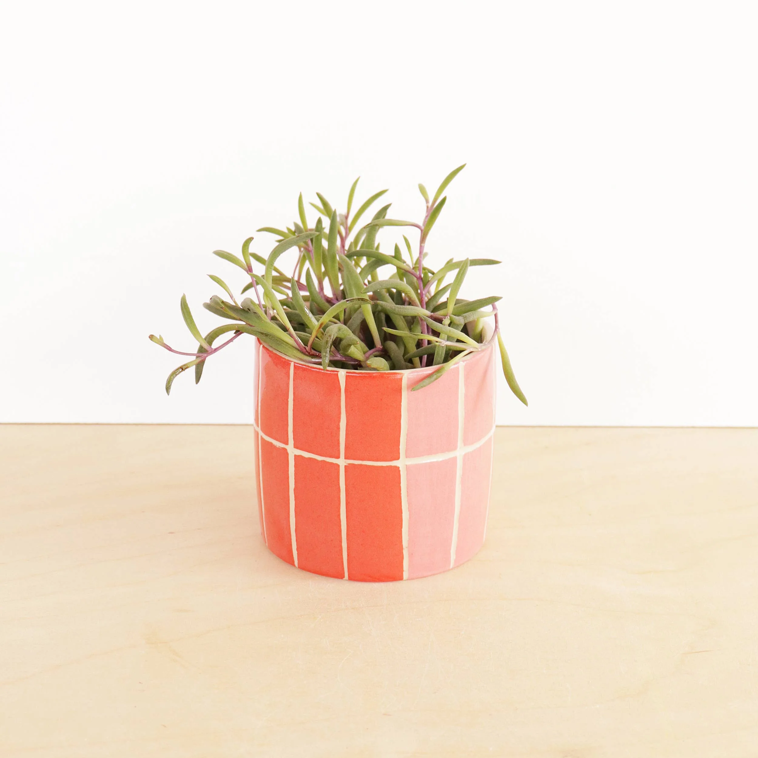 Petite jardinière en céramique
