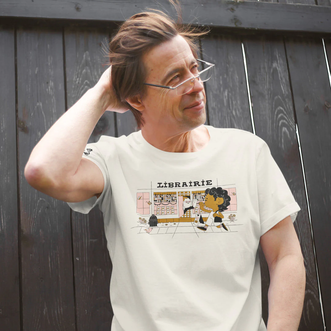 T-shirt unisexe 'Art T-shirt Club' par Audrey Malo