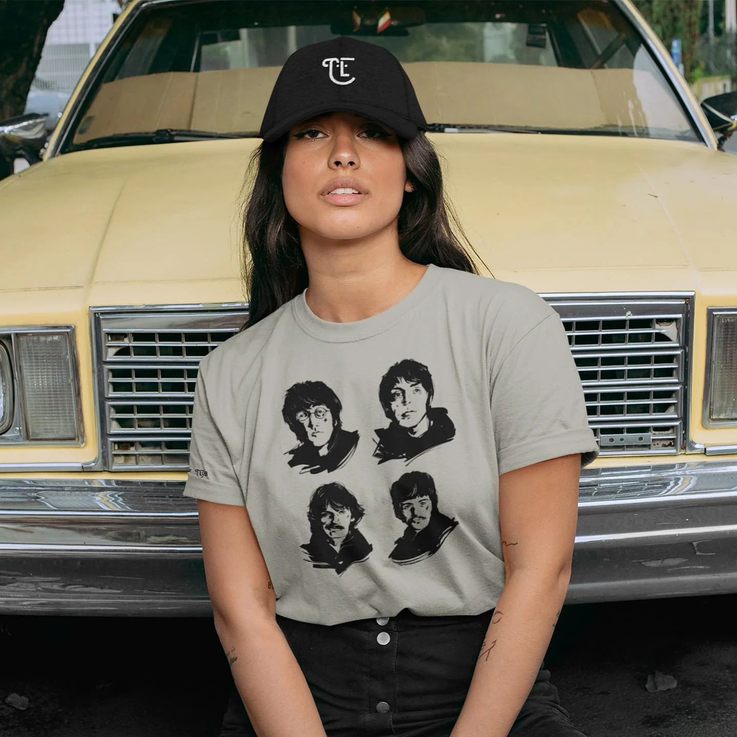 T-shirt unisexe Art T-shirt Club par Marie Bergeron