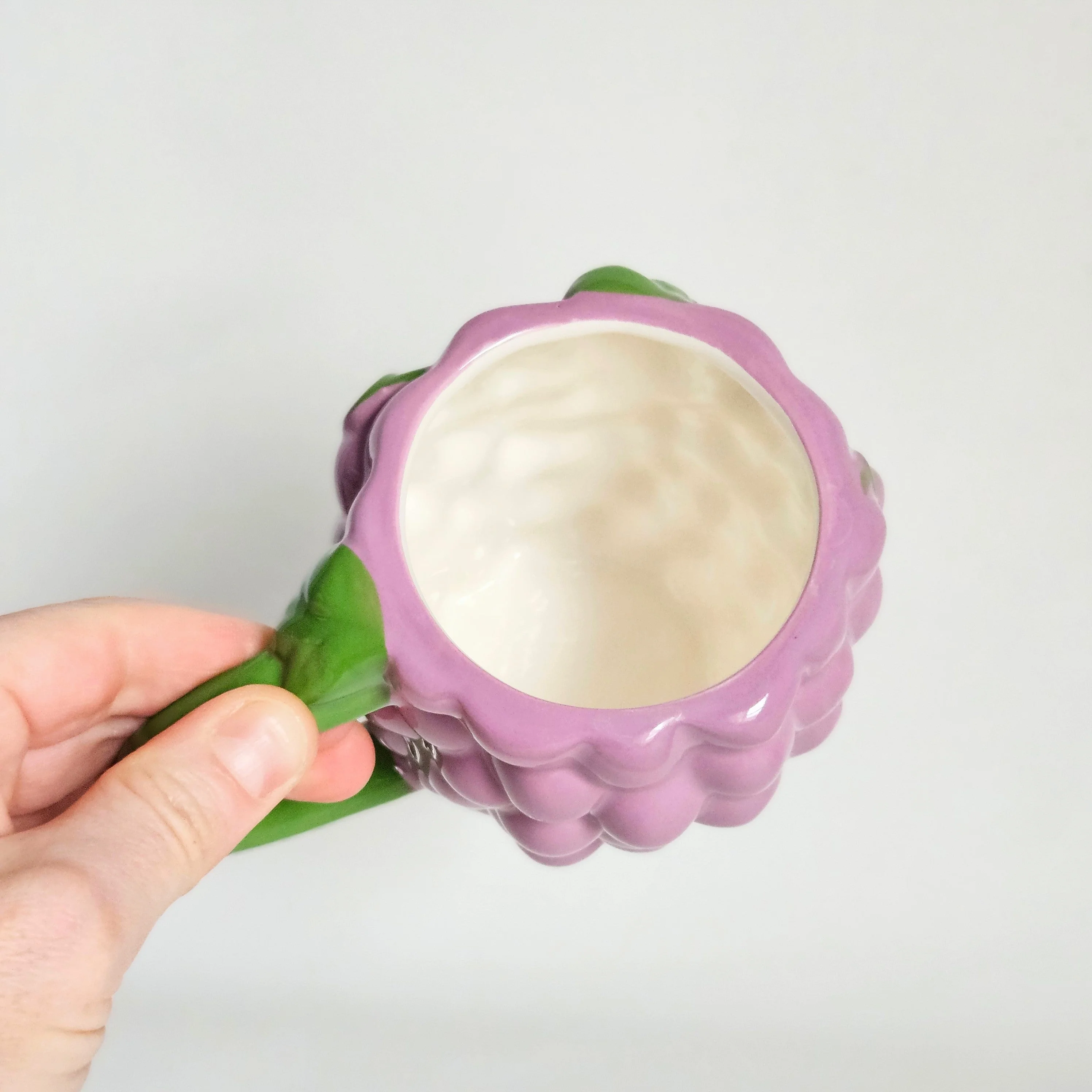 Tasse-mug en céramique texturée vintage Raisin - Image 5