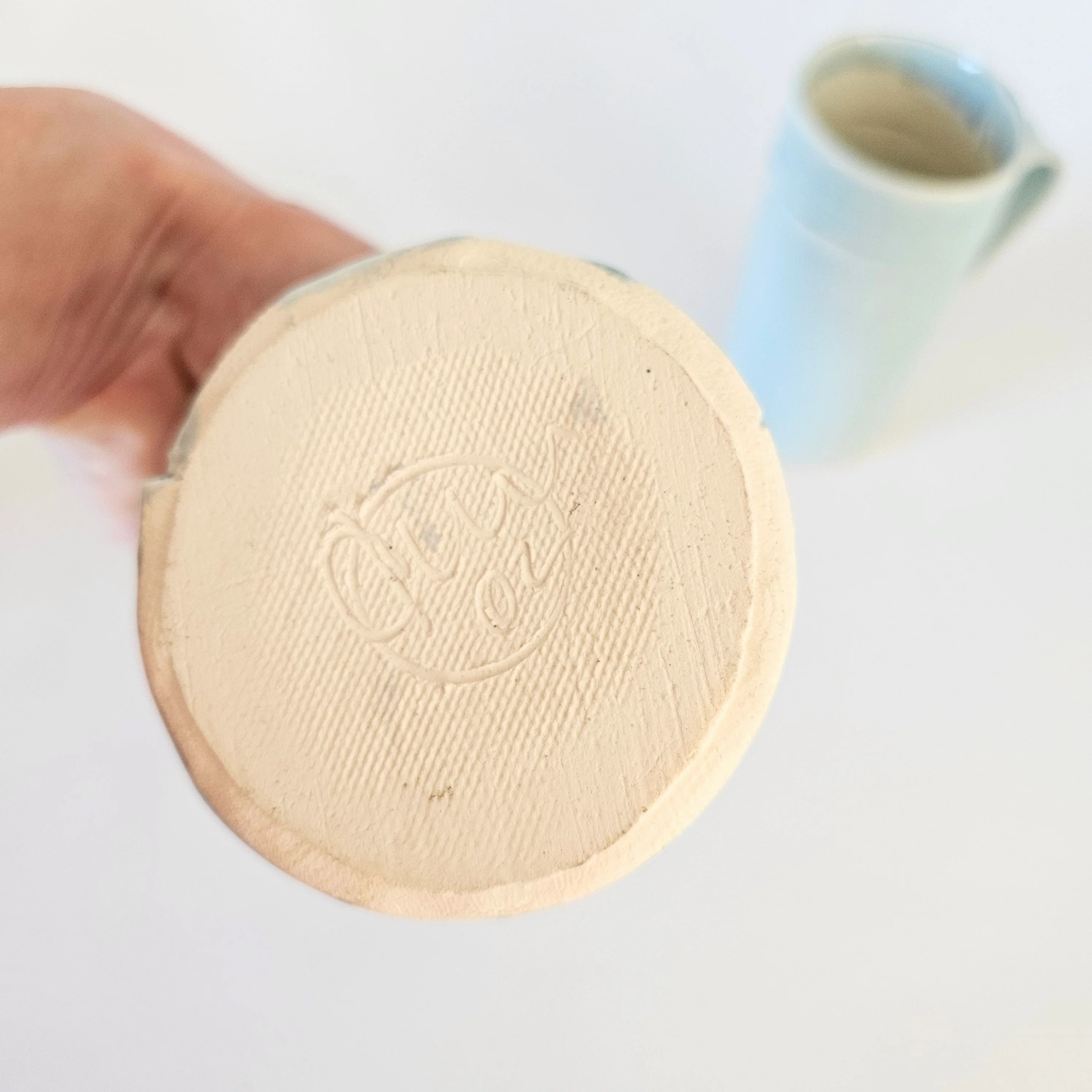 Duo de tasses en céramique artisanale - Image 7