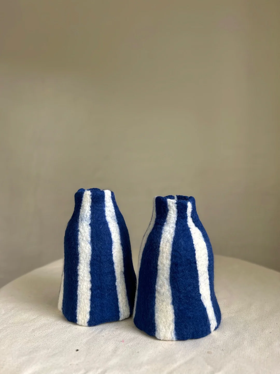 Vase Cirque marine en merinos - Image 3