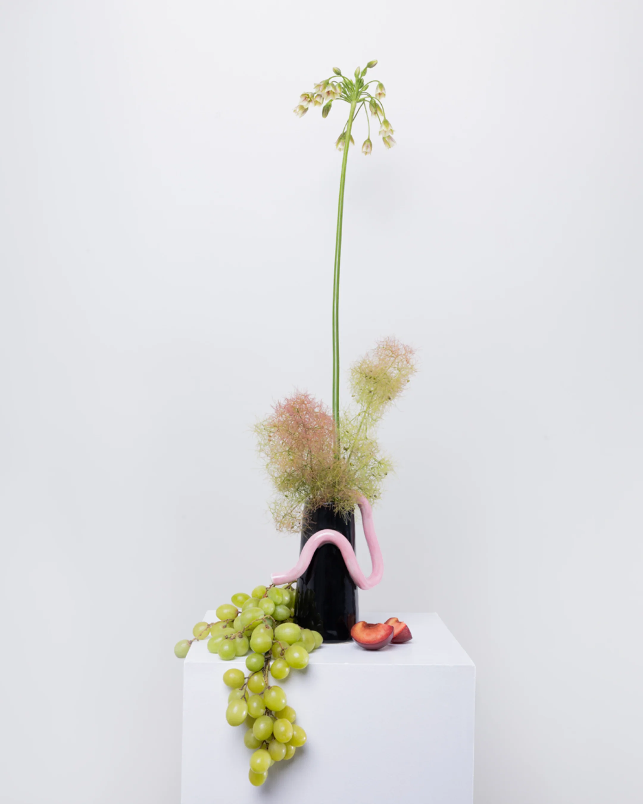 Vase Wonky Dark mode - Image 2